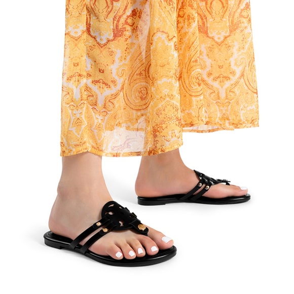 Dream Pairs Women’s Casual Strappy Flip-Flop Sandals - Picture 7 of 11